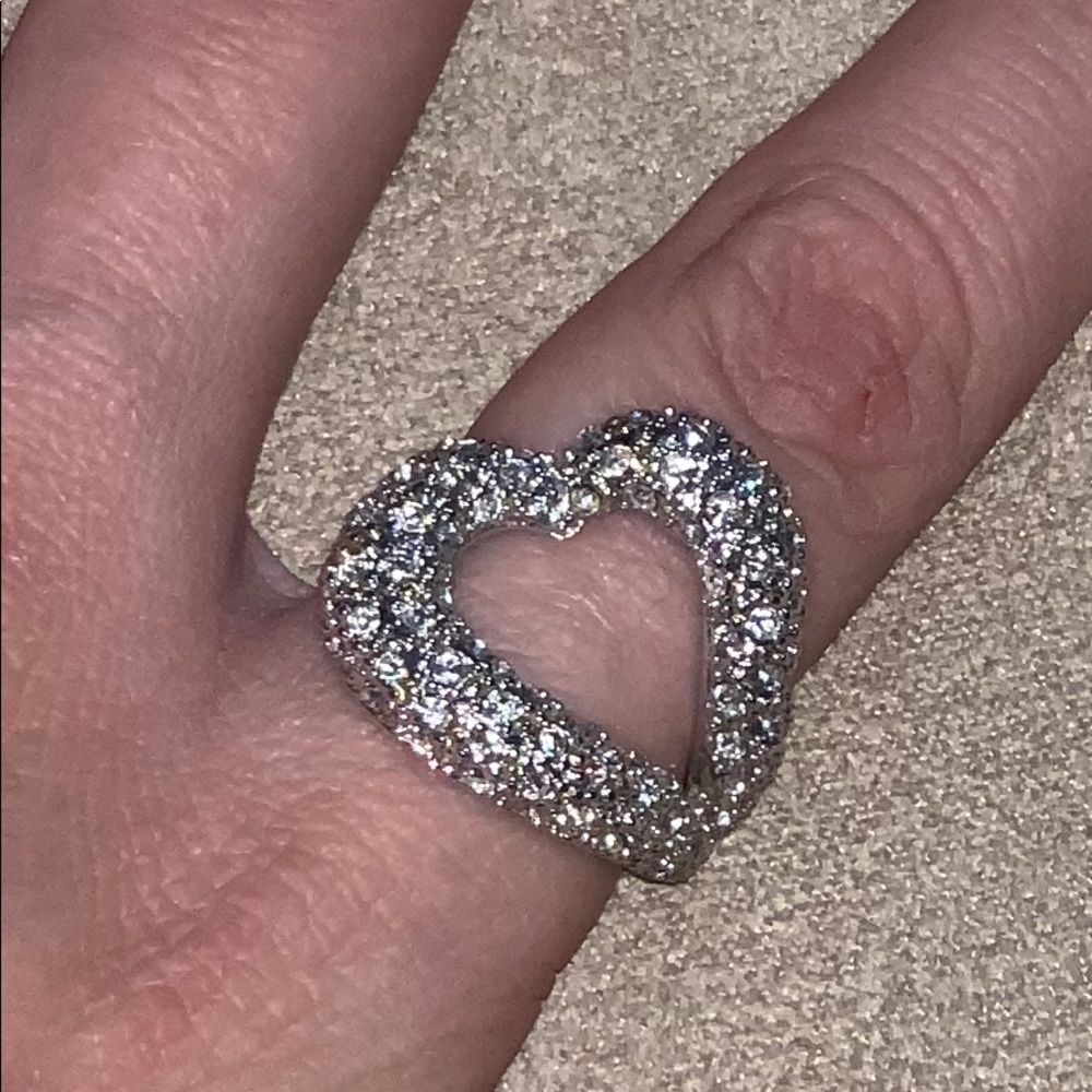 Heart silver ring